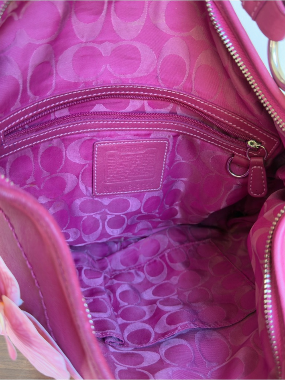 Coach Hobo Top Zip Raspberry Leather Hobo Shoulder Bag - Picture 10 of 10